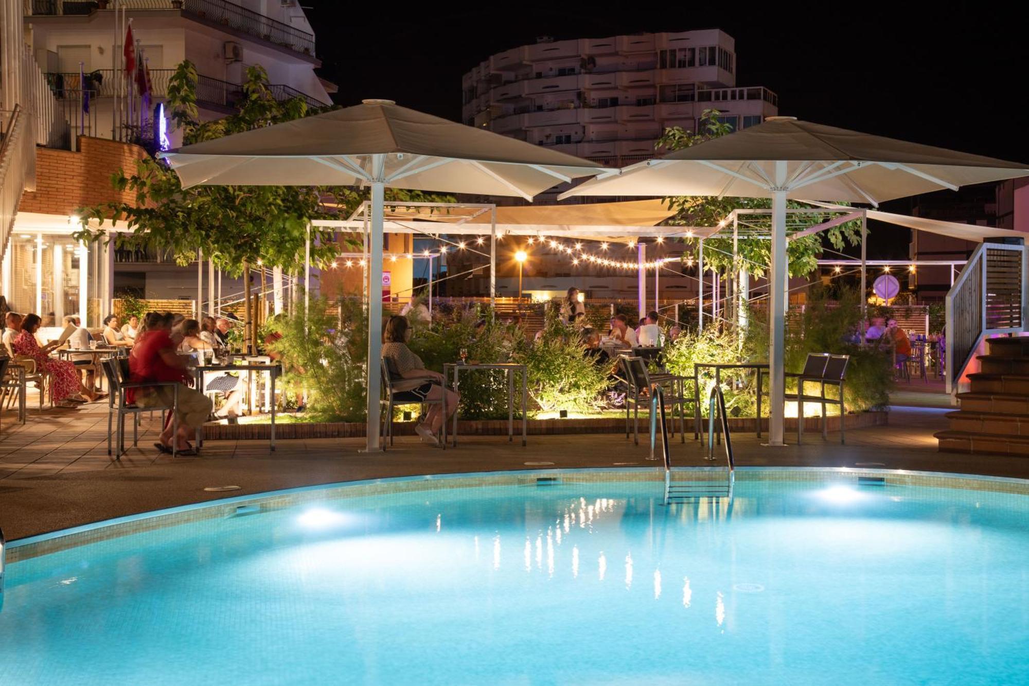 Prestige Sant Marc Hotel Roses Ngoại thất bức ảnh