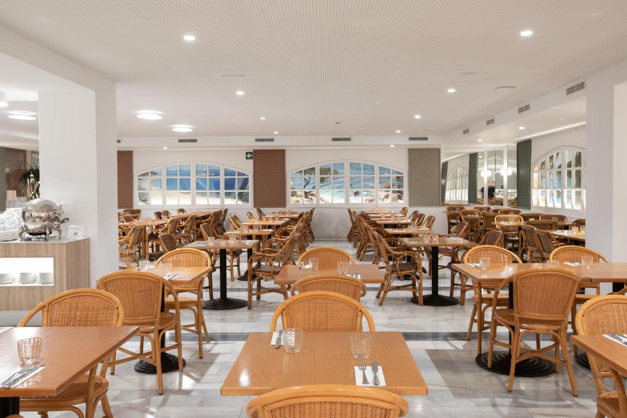 Prestige Sant Marc Hotel Roses Ngoại thất bức ảnh